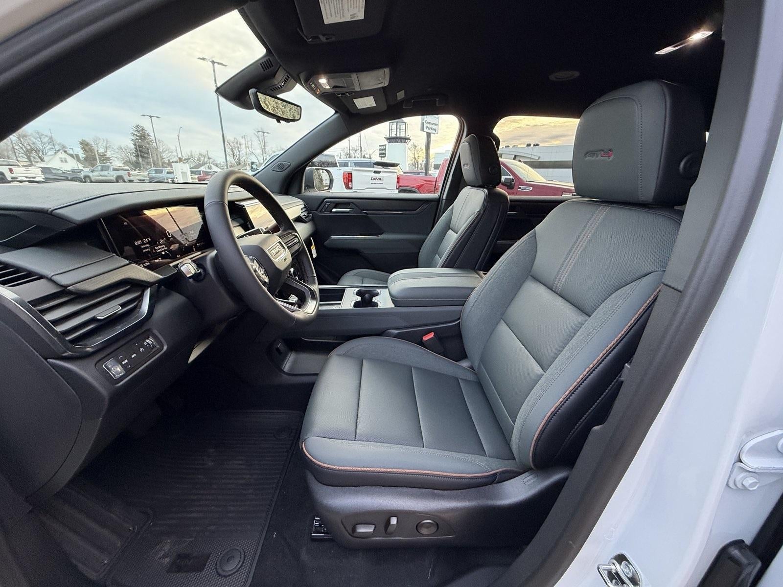 2026 GMC Acadia AWD AT4