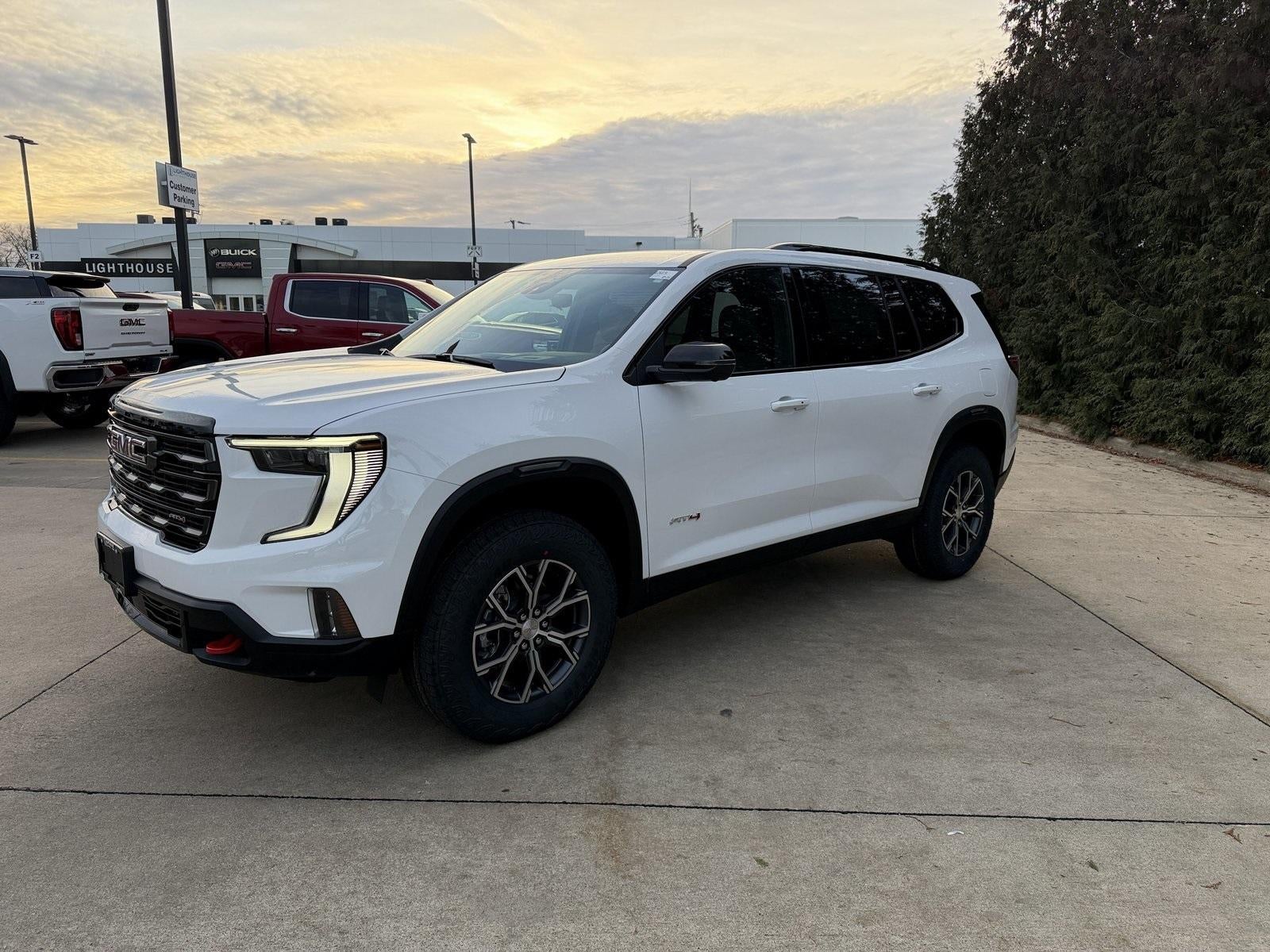 2026 GMC Acadia AWD AT4