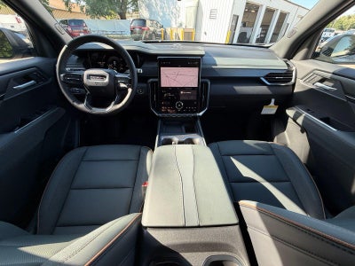 2026 GMC Acadia AWD AT4