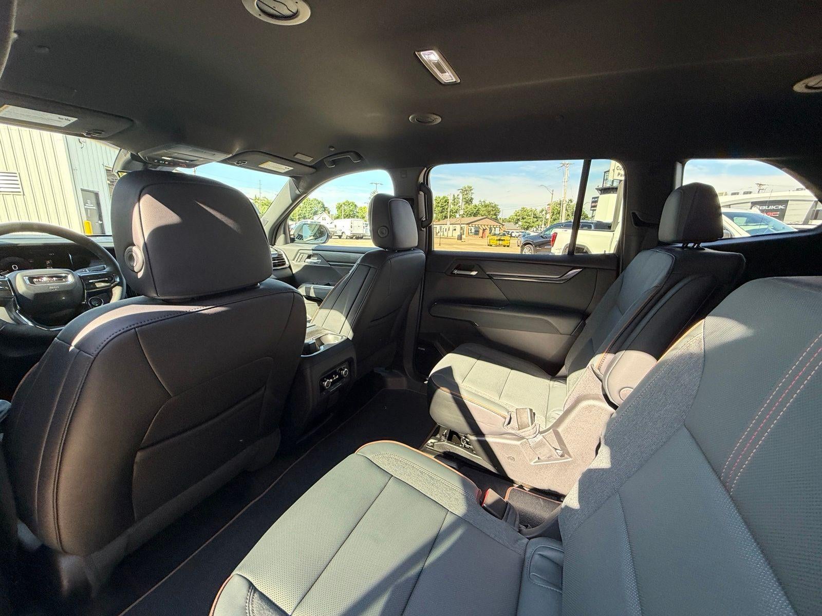 2026 GMC Acadia AWD AT4