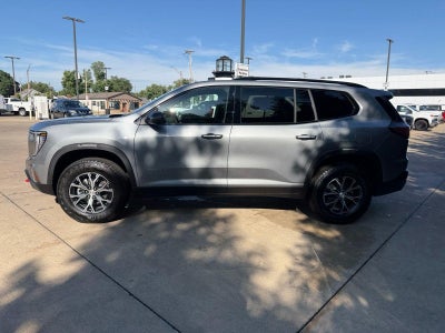 2026 GMC Acadia AWD AT4