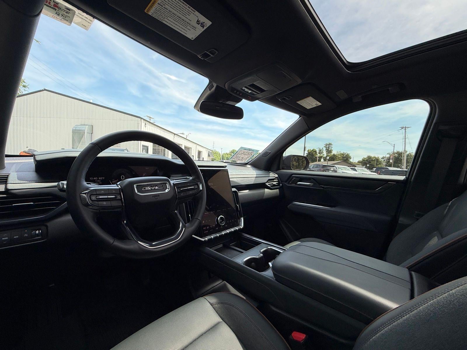 2025 GMC Acadia AT4