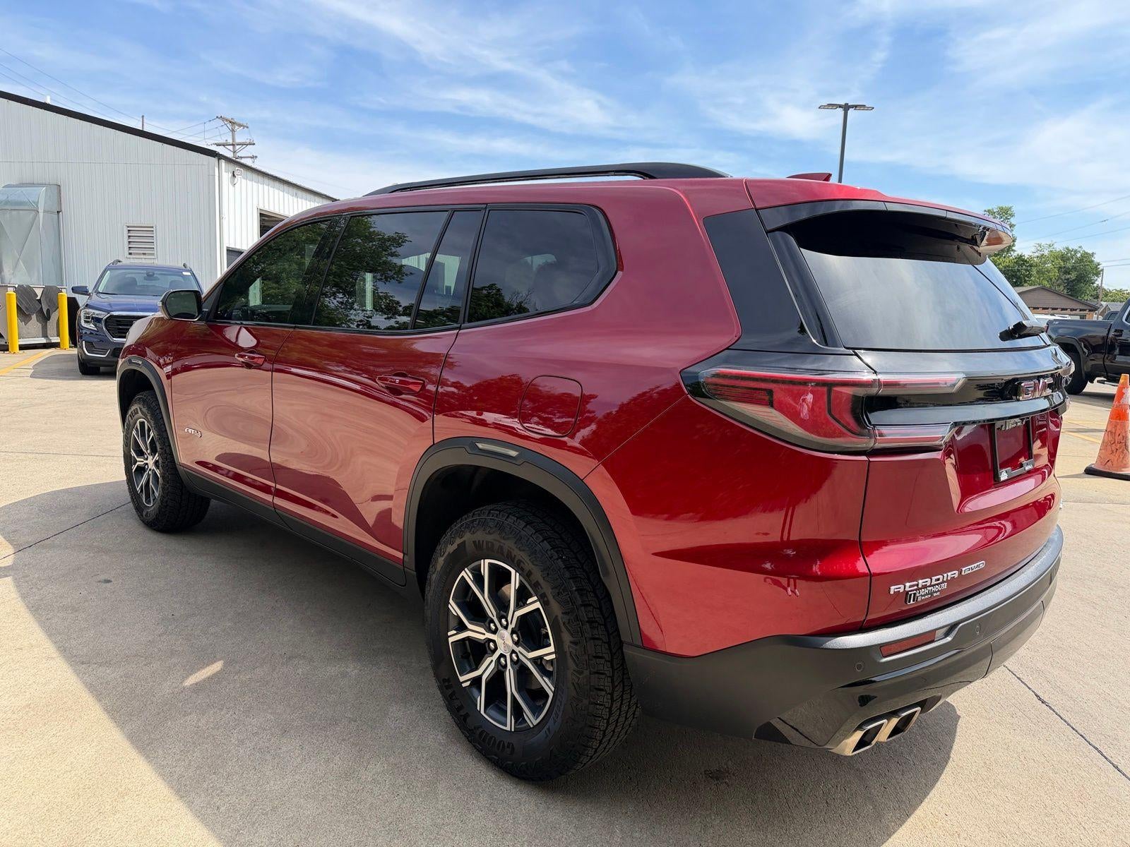 2025 GMC Acadia AT4