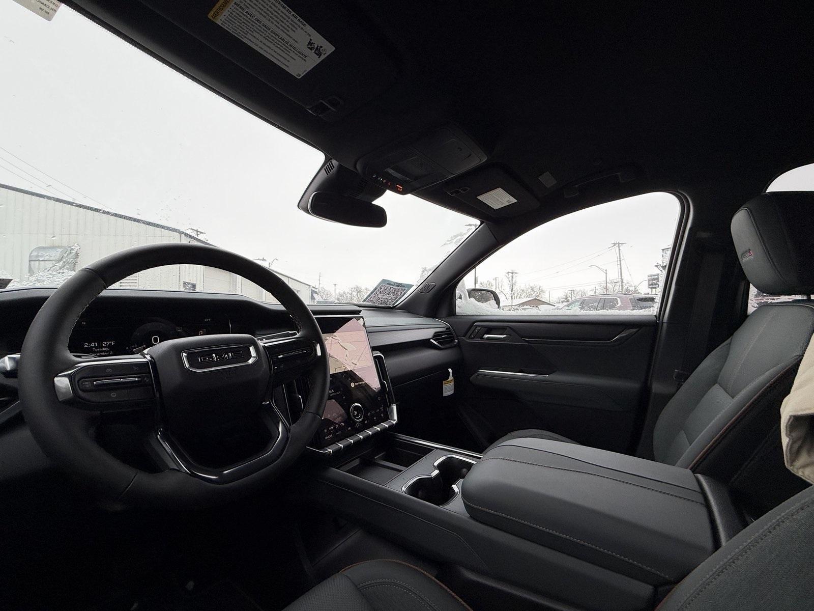 2025 GMC Acadia AWD AT4