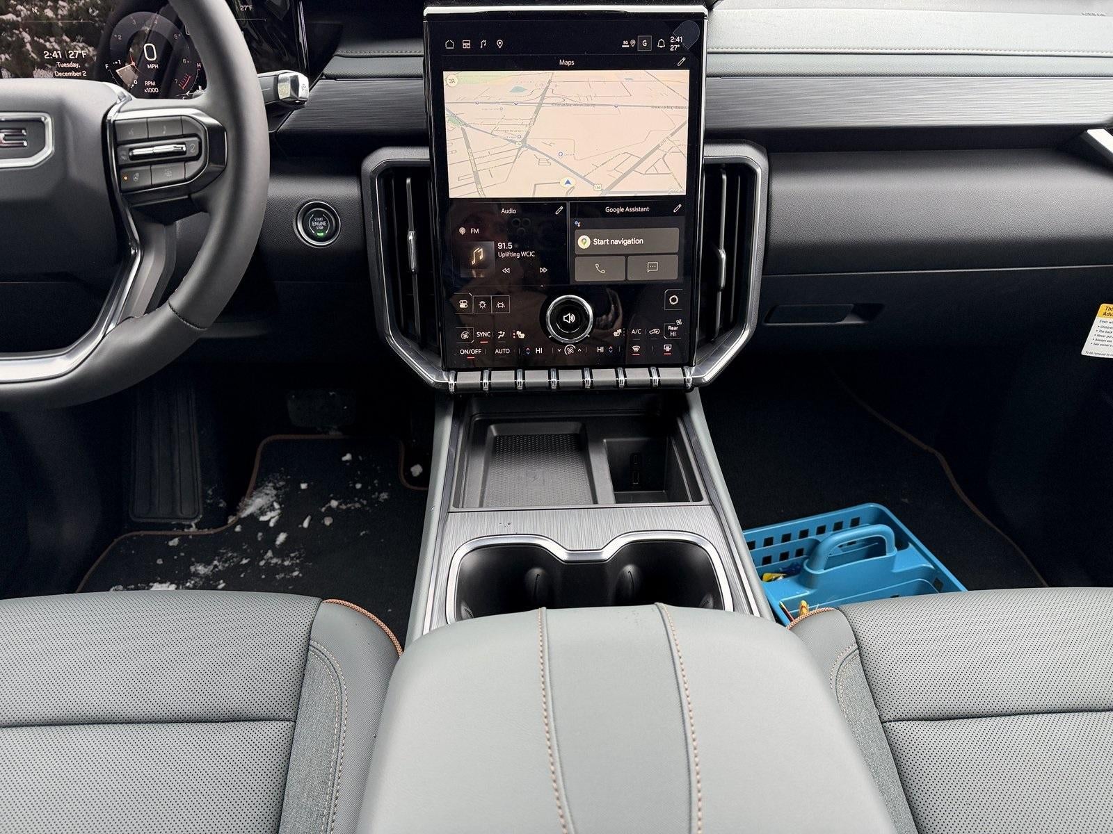 2025 GMC Acadia AWD AT4