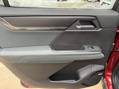 2025 GMC Acadia AWD AT4