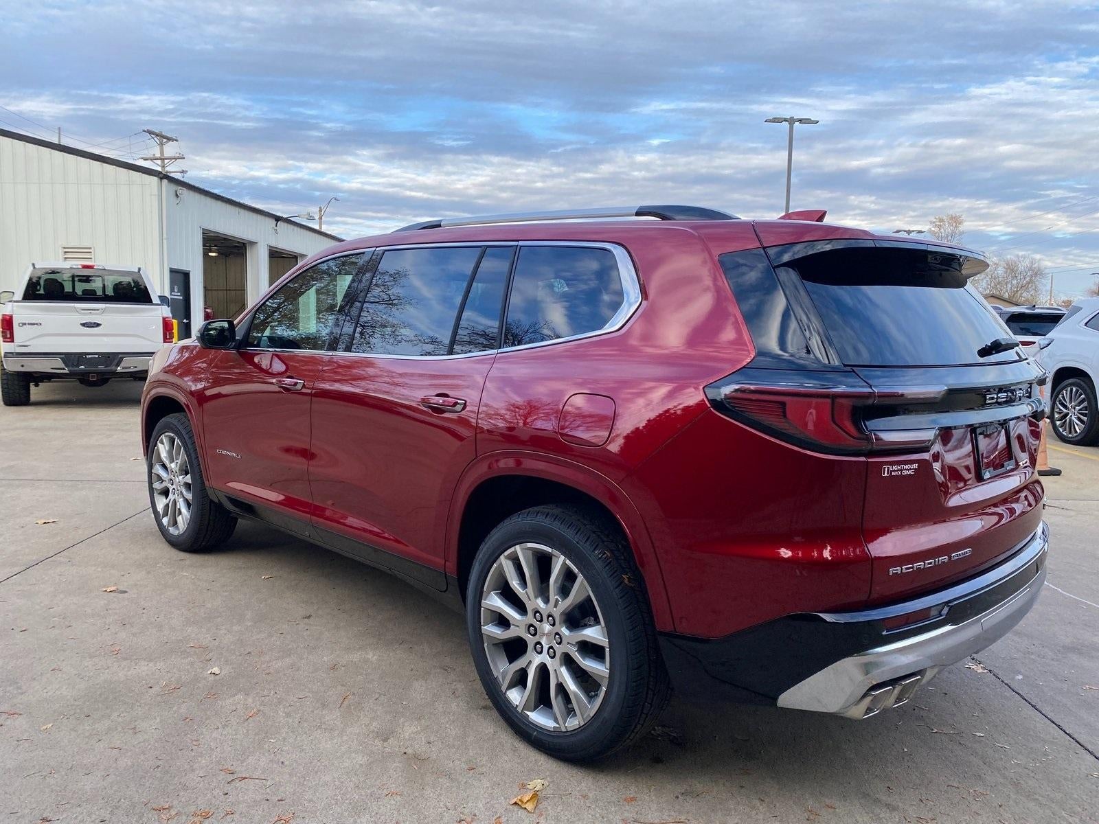2026 GMC Acadia AWD Denali