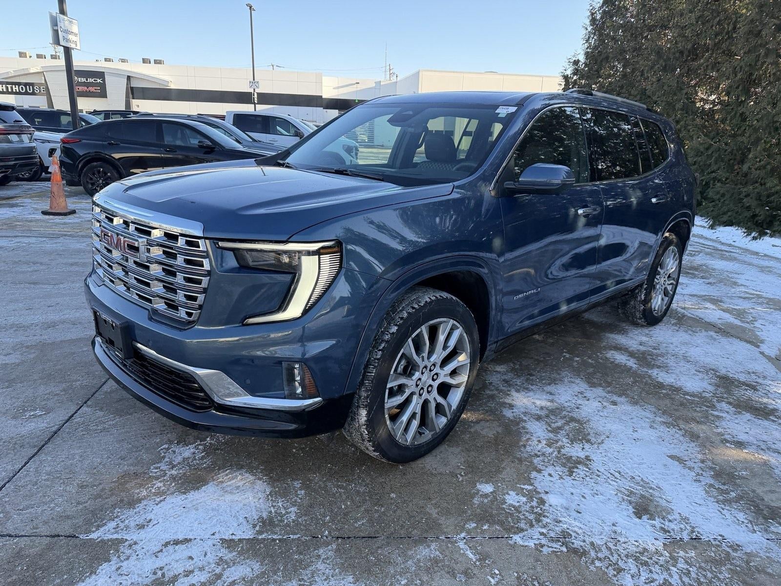 2026 GMC Acadia AWD Denali