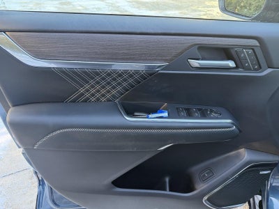 2026 GMC Acadia AWD Denali