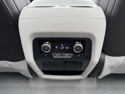 2026 GMC Acadia AWD Denali