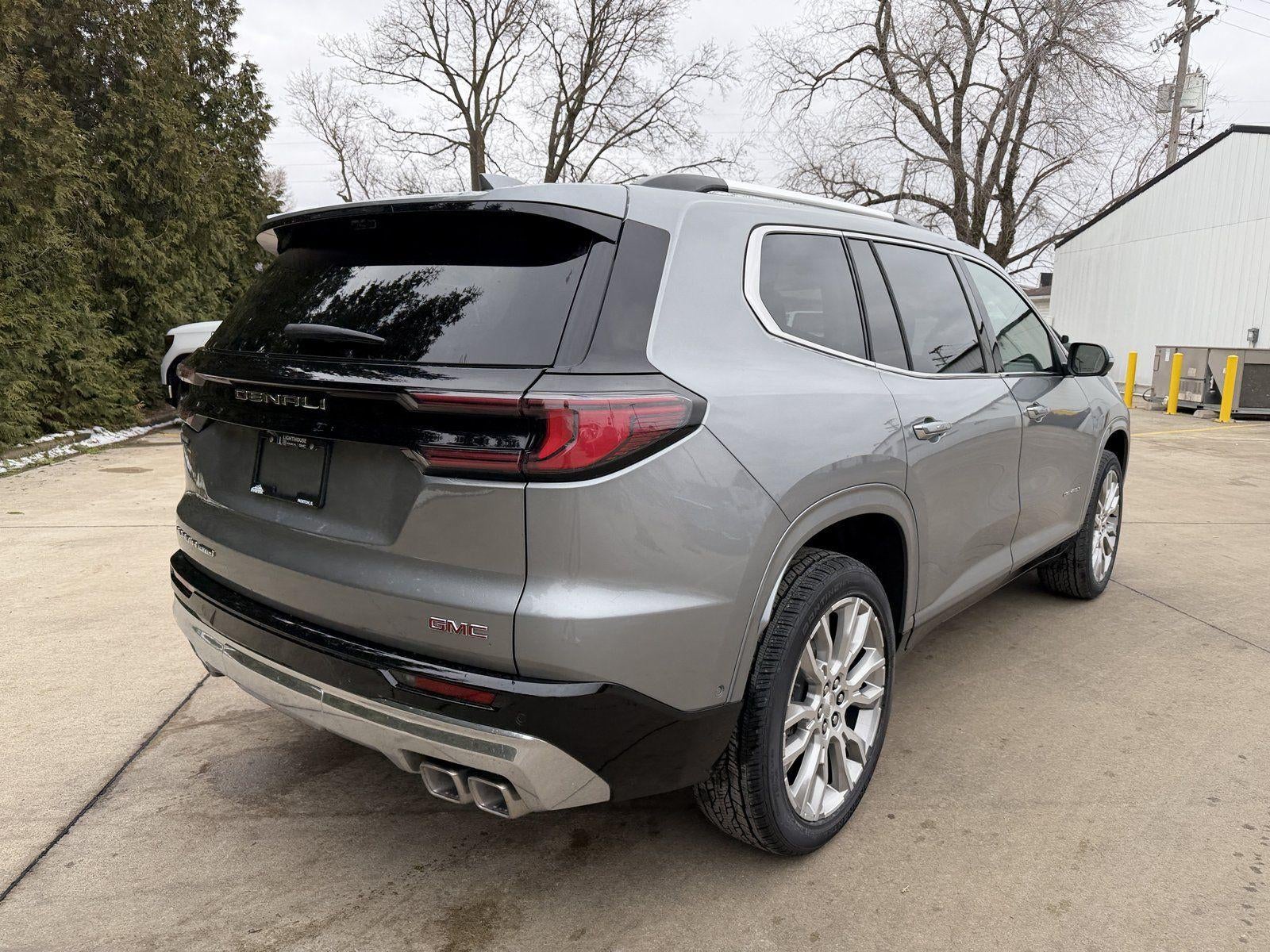 2026 GMC Acadia AWD Denali