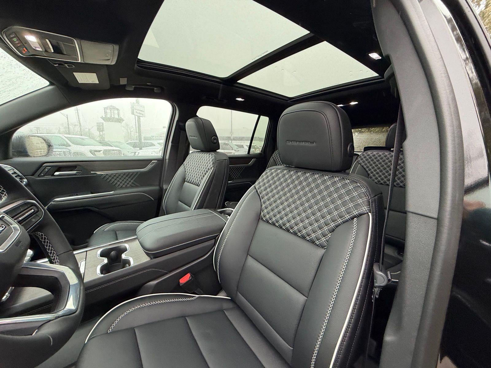 2026 GMC Acadia AWD Denali