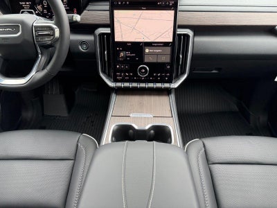 2026 GMC Acadia AWD Denali