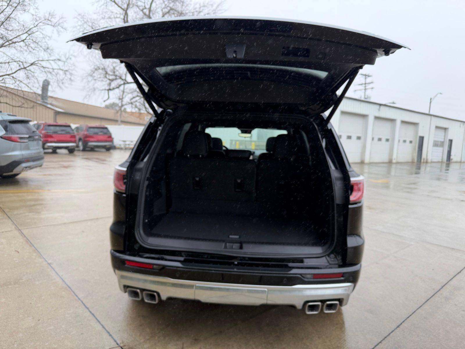 2026 GMC Acadia AWD Denali