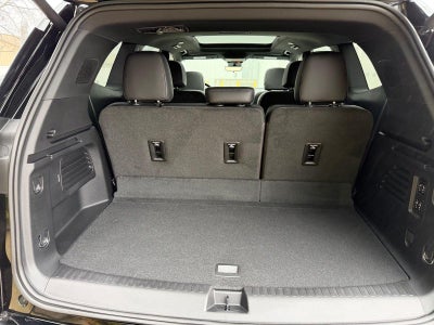 2026 GMC Acadia AWD Denali