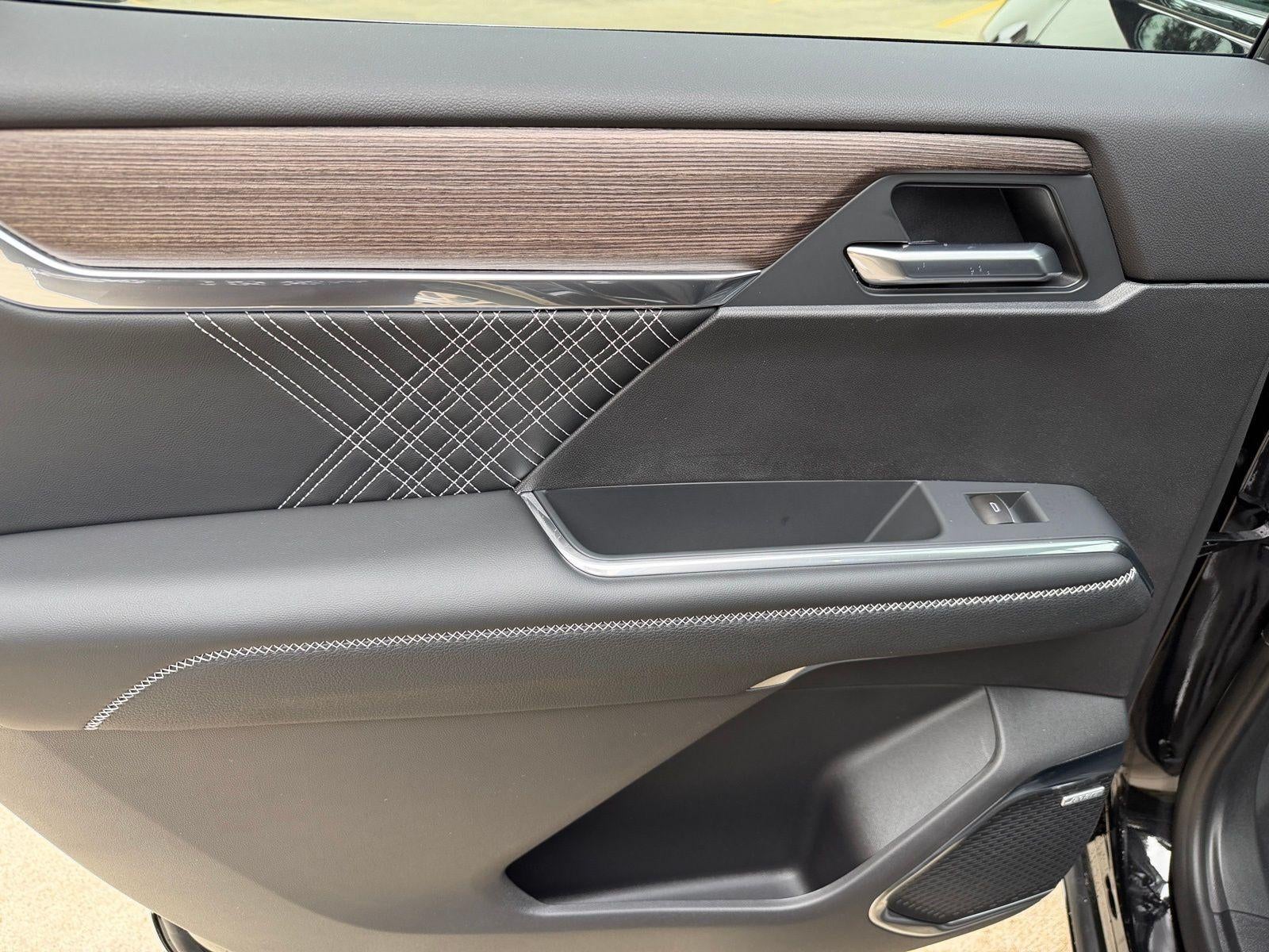 2026 GMC Acadia AWD Denali