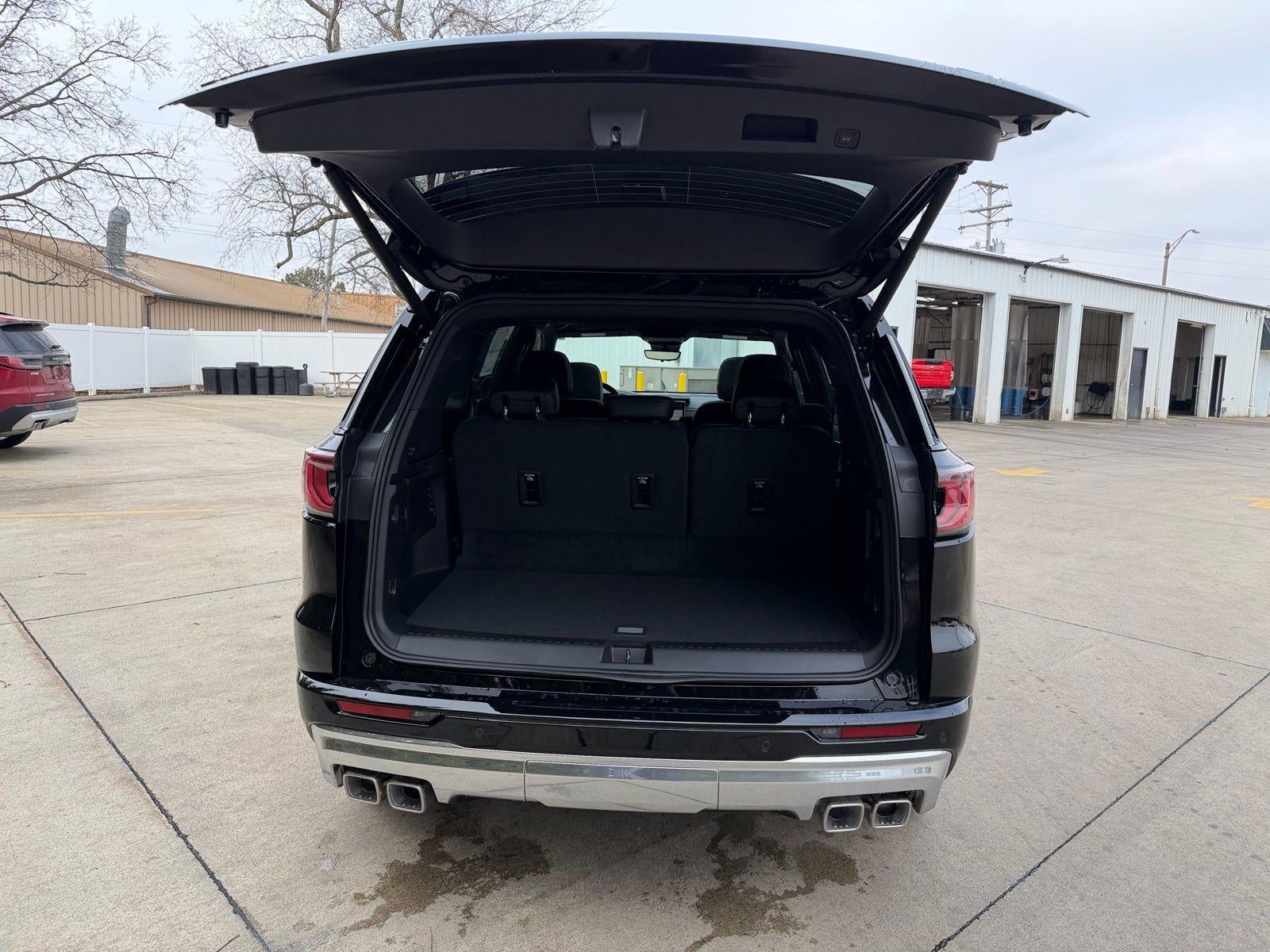 2026 GMC Acadia AWD Denali