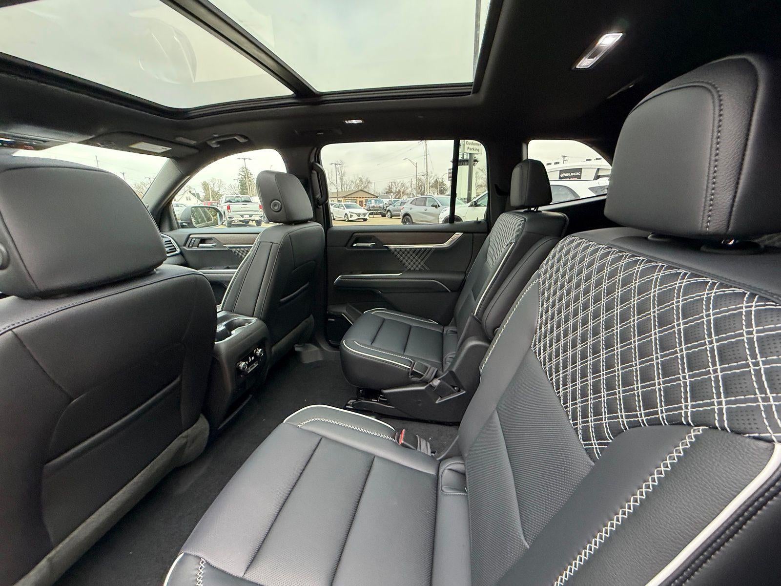 2026 GMC Acadia AWD Denali