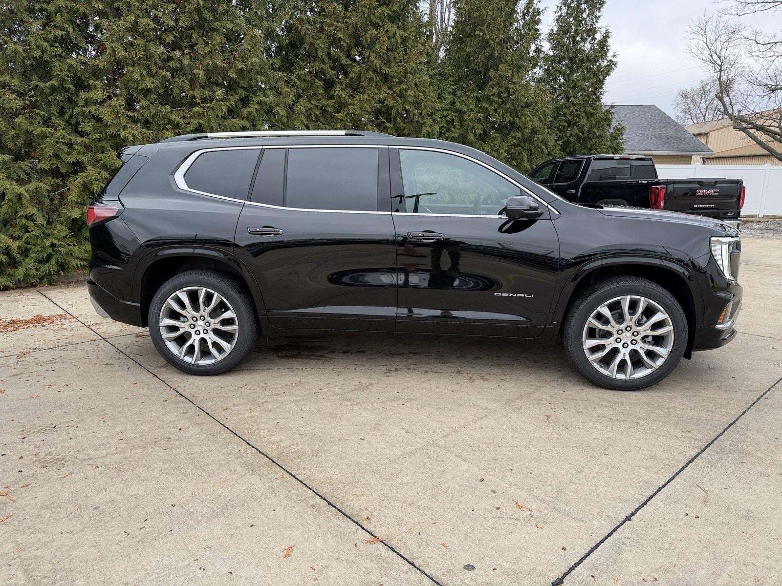 2026 GMC Acadia AWD Denali