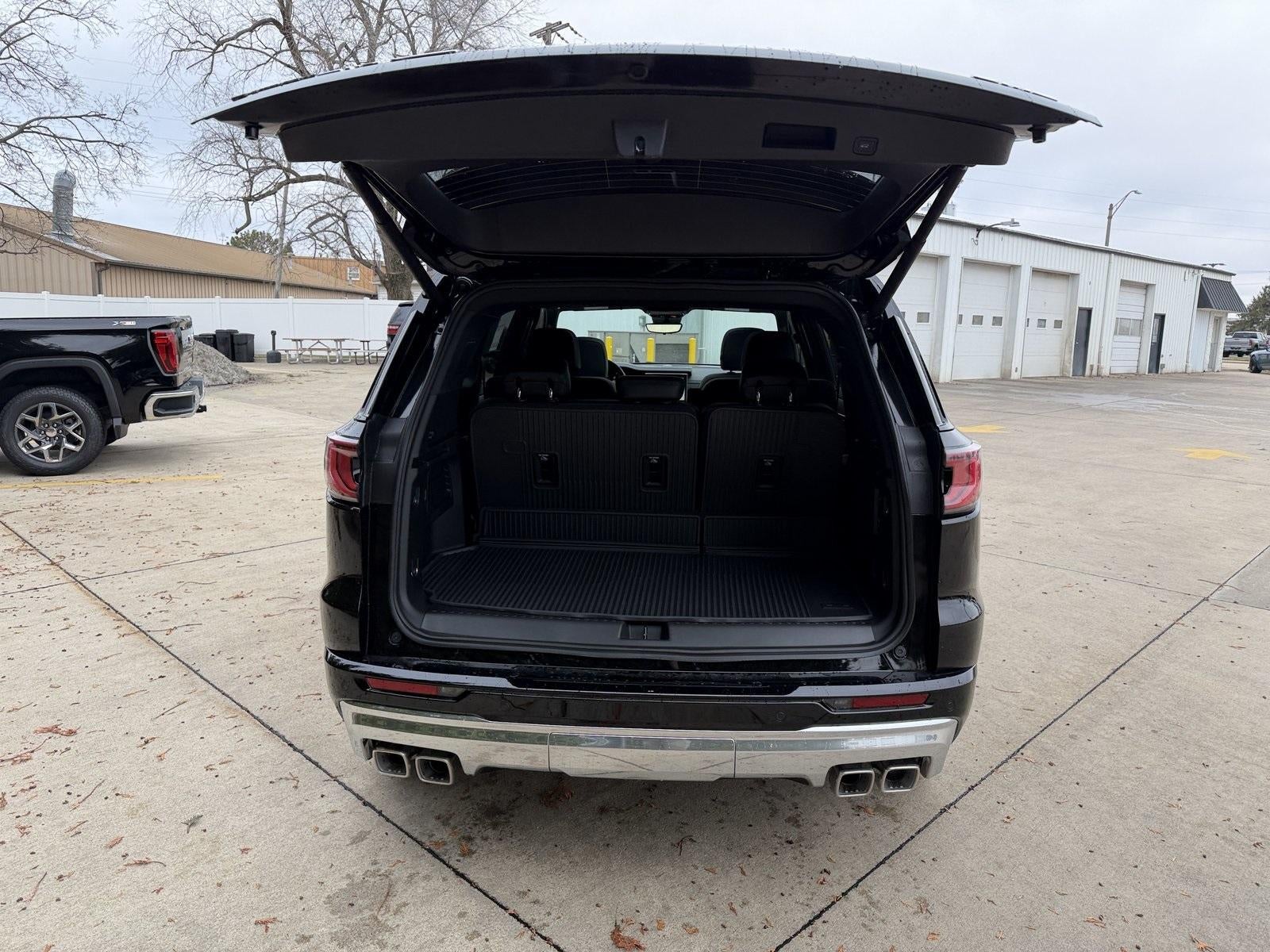 2026 GMC Acadia AWD Denali