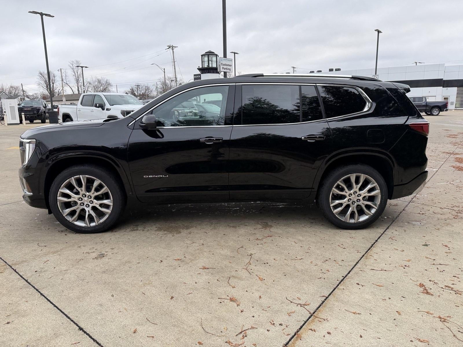 2026 GMC Acadia AWD Denali