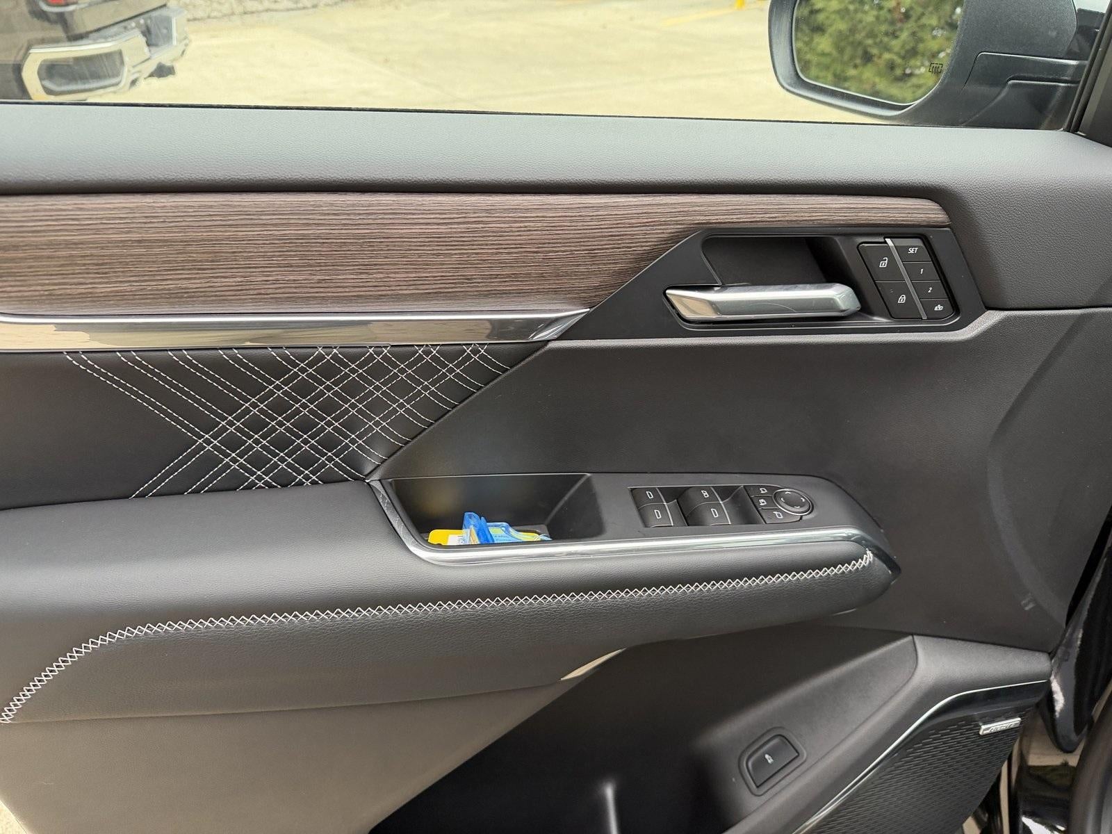 2026 GMC Acadia AWD Denali