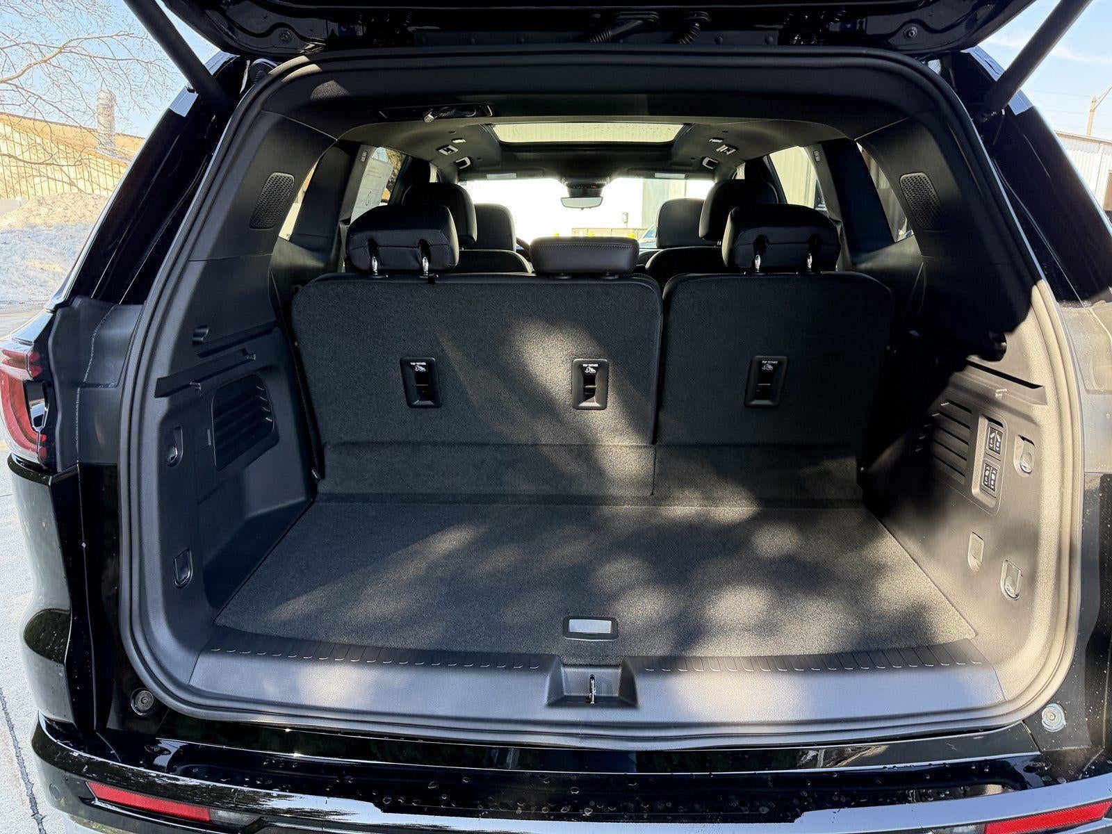 2026 GMC Acadia AWD Denali