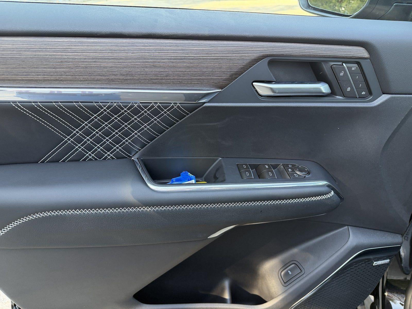 2026 GMC Acadia AWD Denali