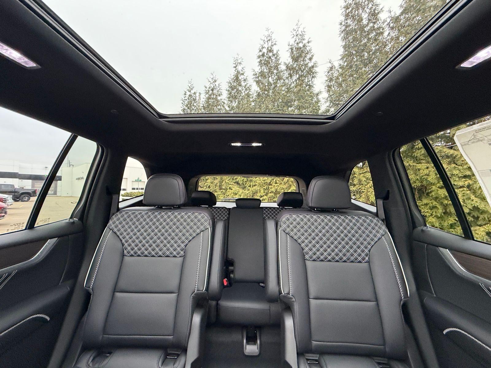 2026 GMC Acadia AWD Denali