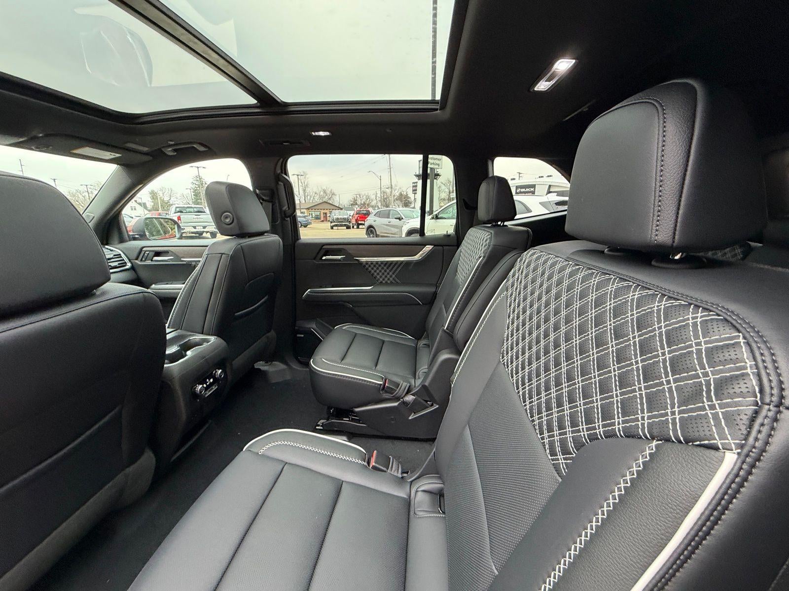 2026 GMC Acadia AWD Denali