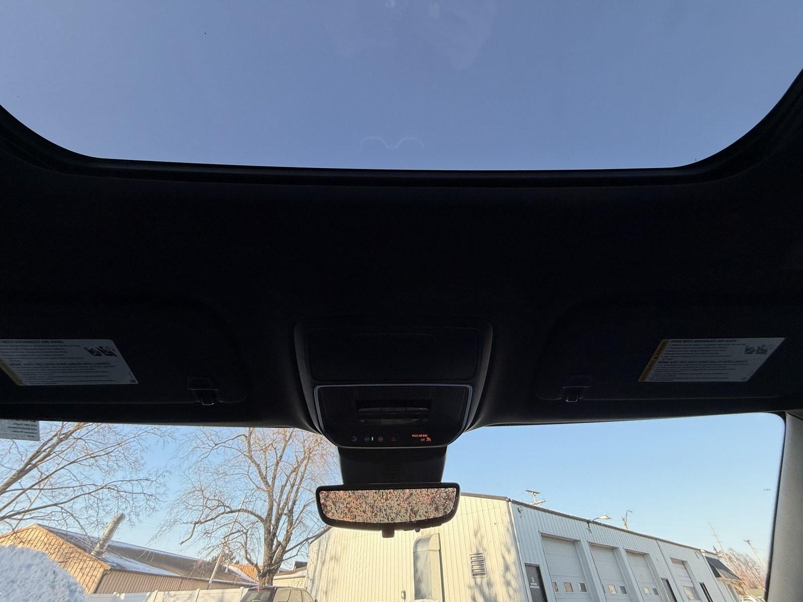 2026 GMC Acadia AWD Denali