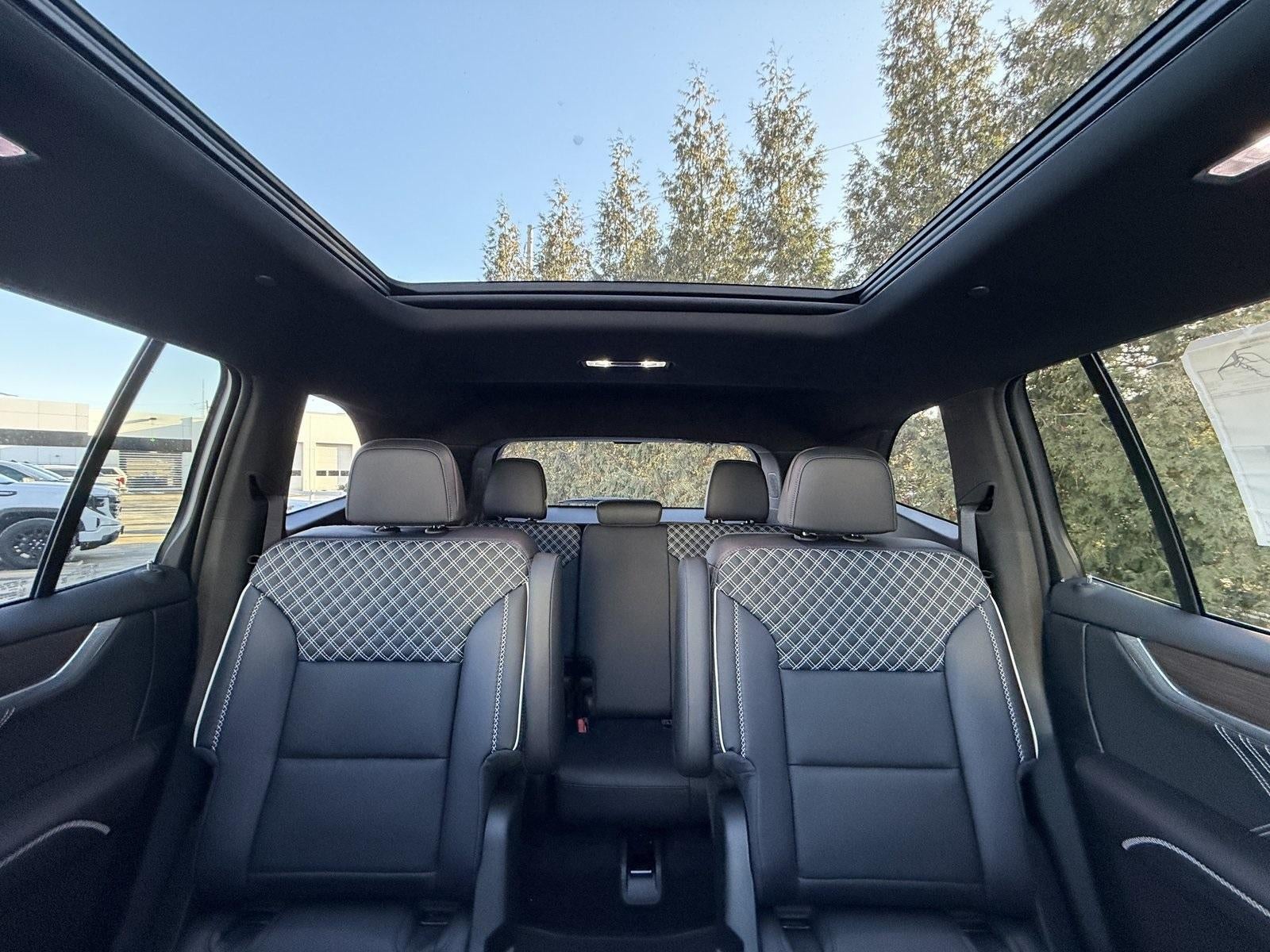 2026 GMC Acadia AWD Denali