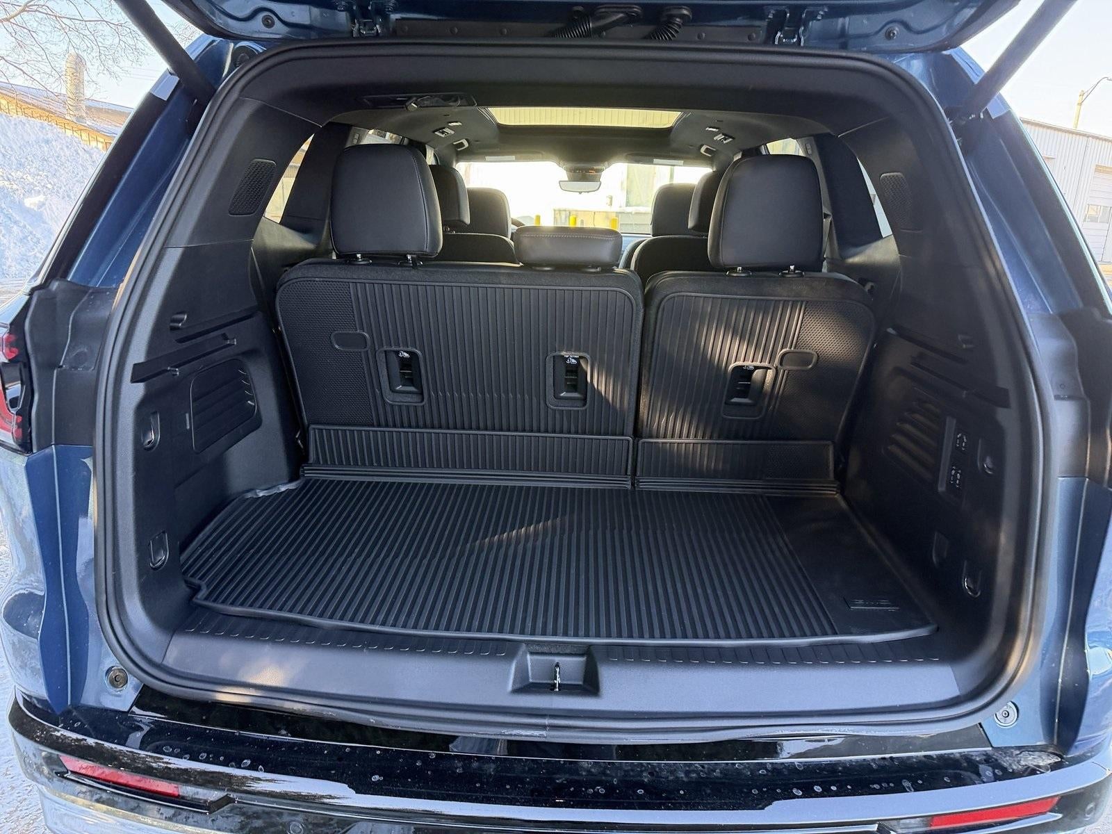 2026 GMC Acadia AWD Denali