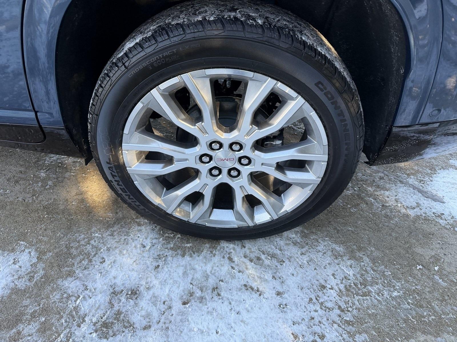 2026 GMC Acadia AWD Denali