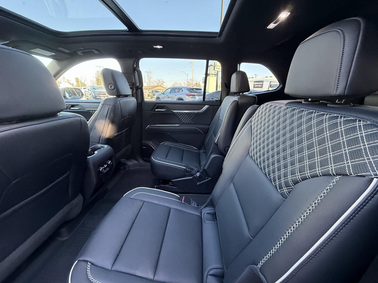 2026 GMC Acadia AWD Denali