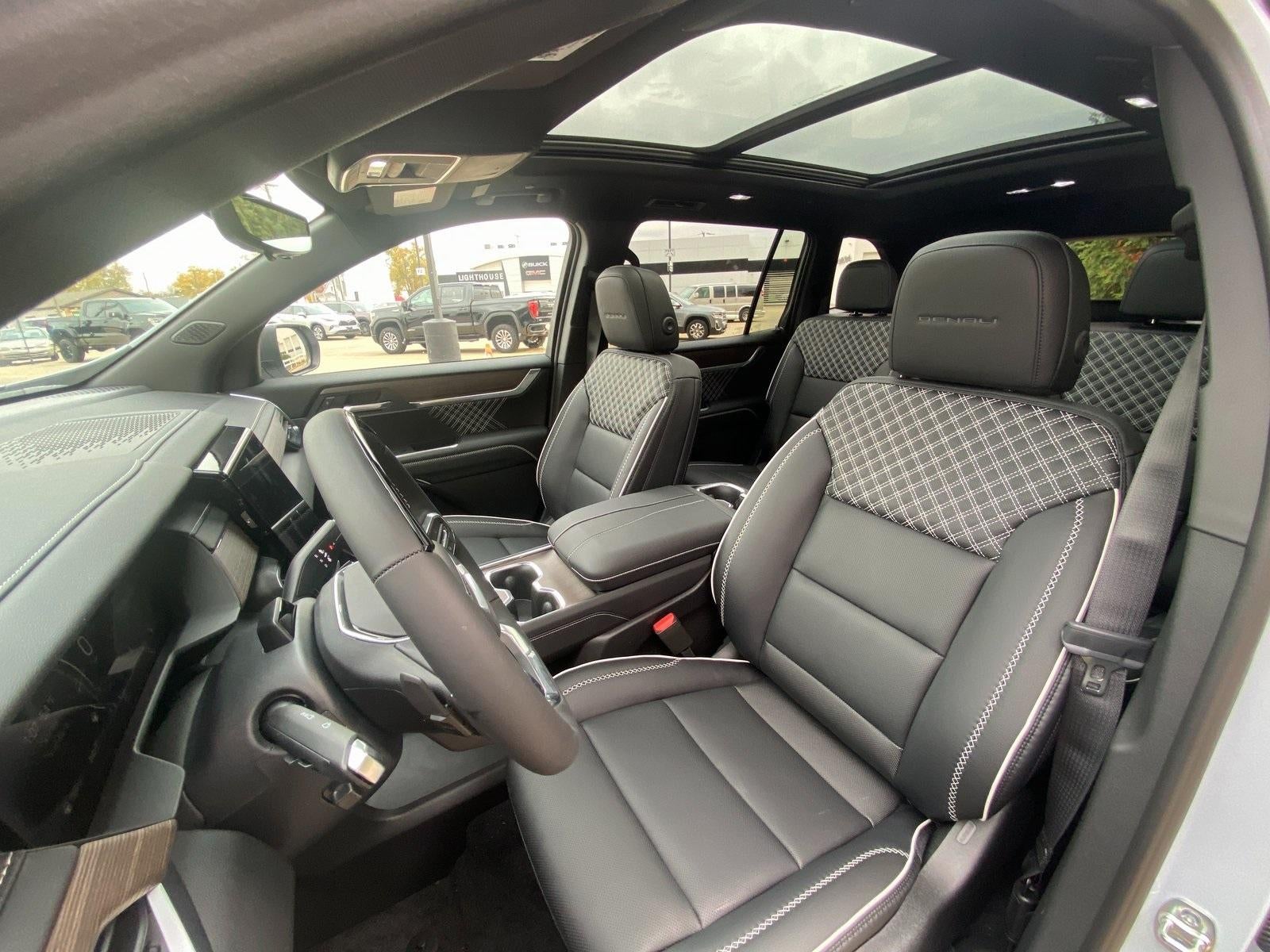 2026 GMC Acadia AWD Denali