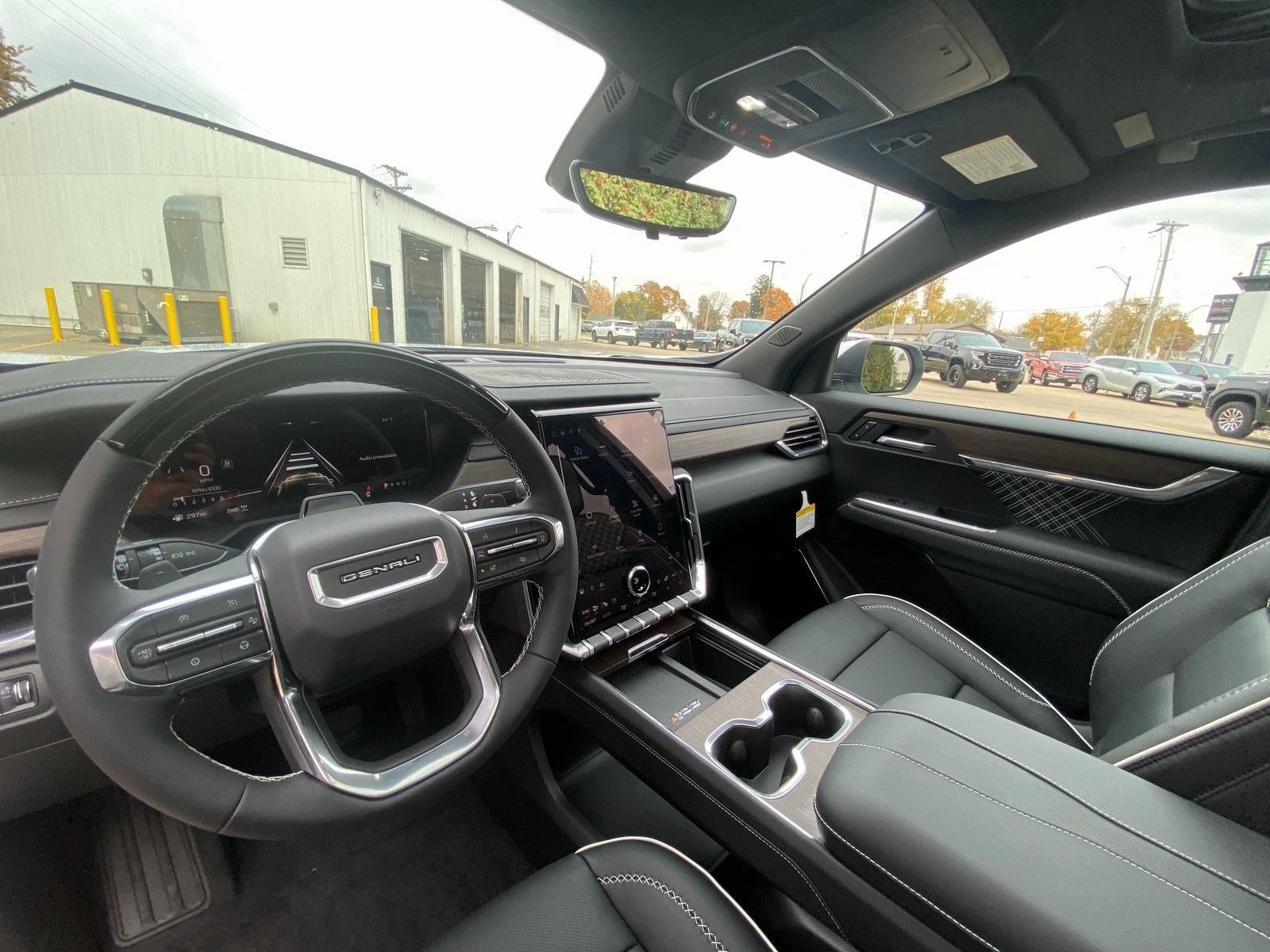 2026 GMC Acadia AWD Denali