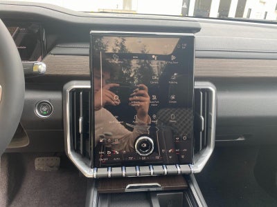 2026 GMC Acadia AWD Denali