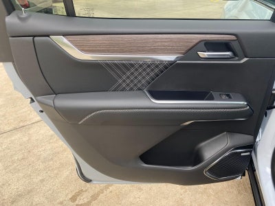 2026 GMC Acadia AWD Denali