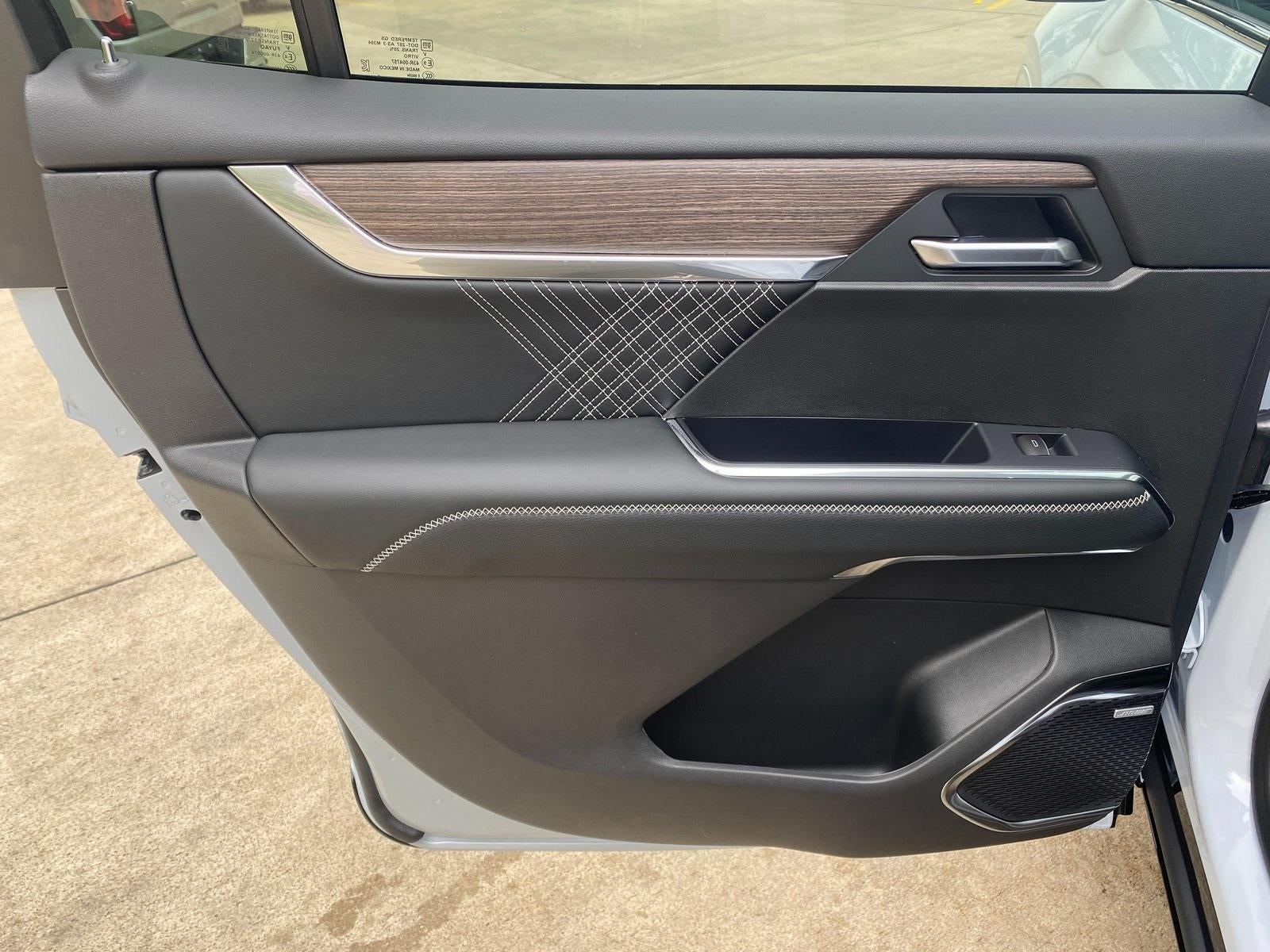 2026 GMC Acadia AWD Denali