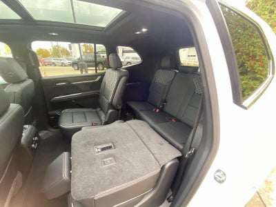 2026 GMC Acadia AWD Denali