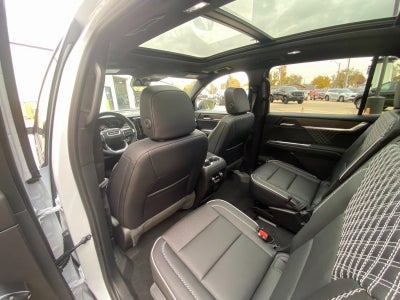 2026 GMC Acadia AWD Denali