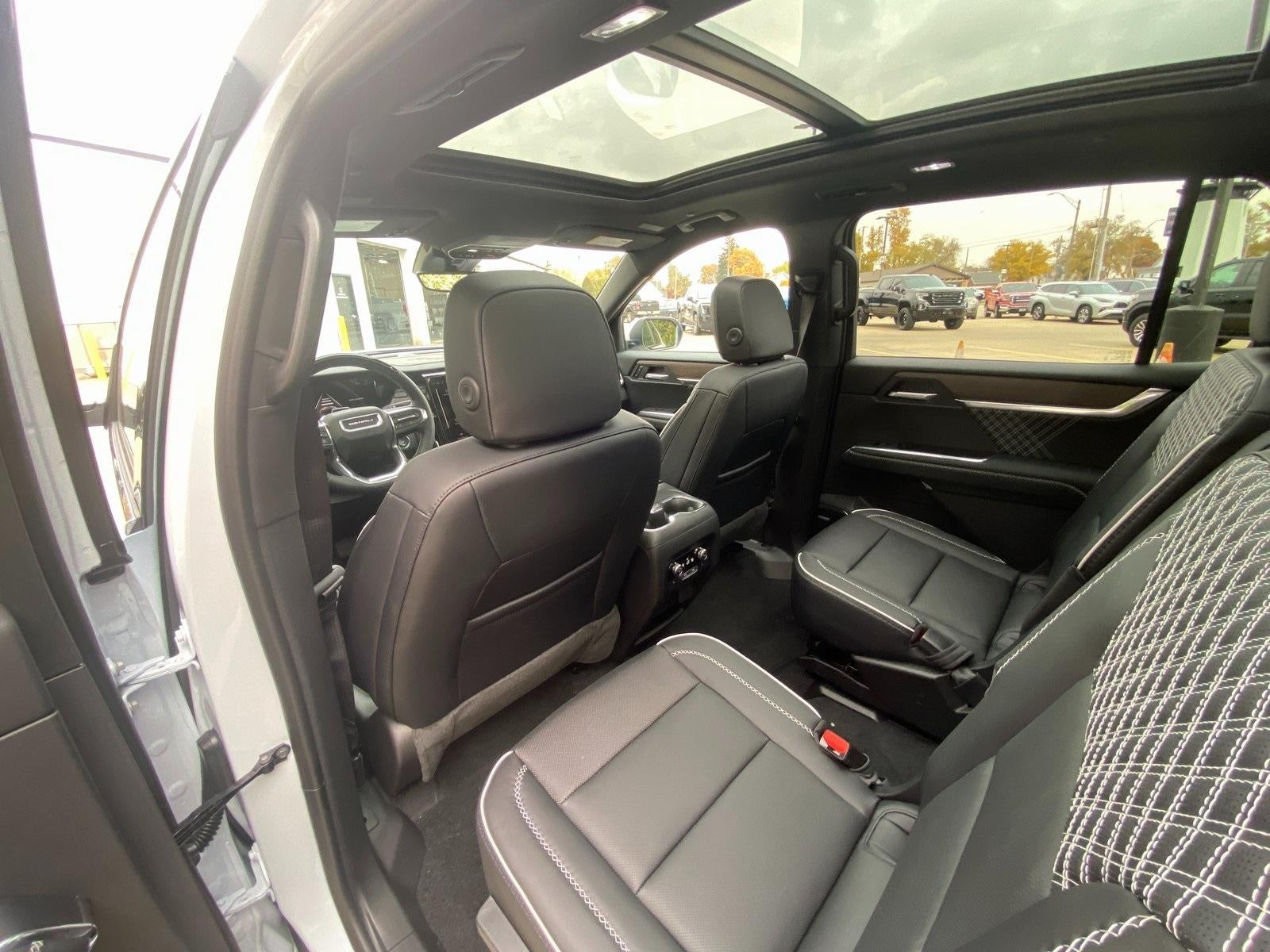 2026 GMC Acadia AWD Denali