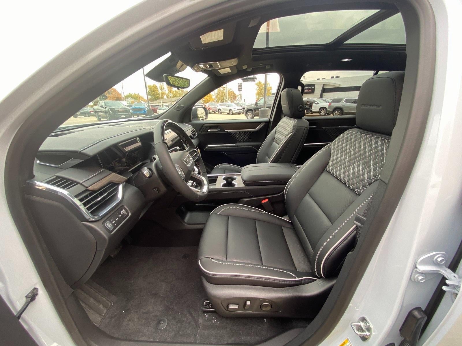 2026 GMC Acadia AWD Denali