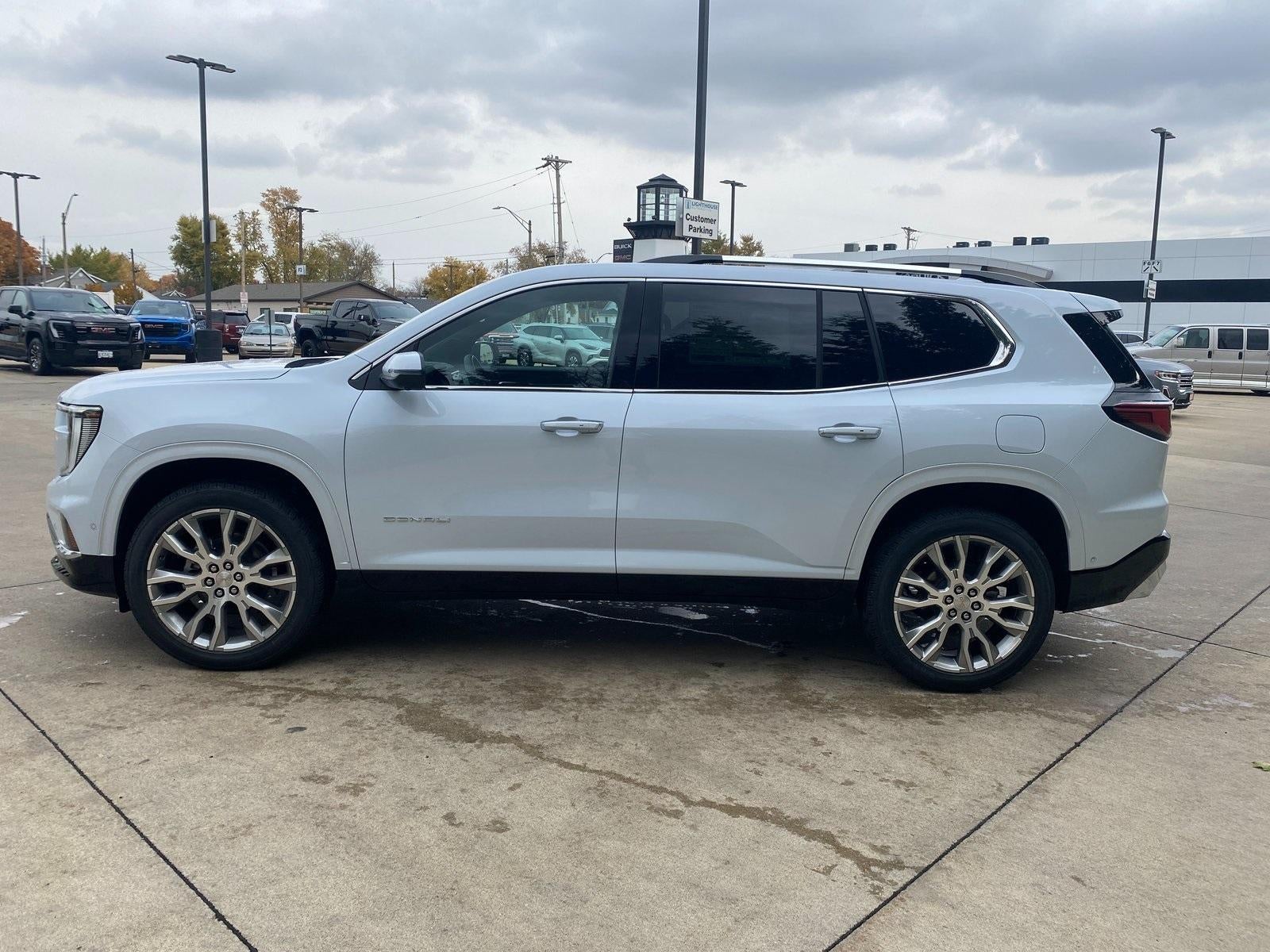 2026 GMC Acadia AWD Denali