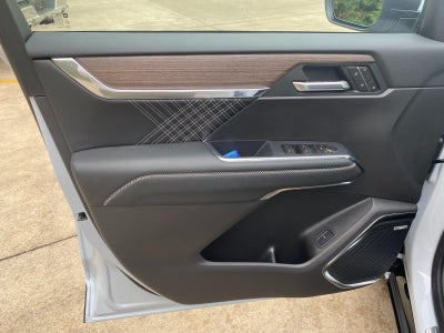 2026 GMC Acadia AWD Denali