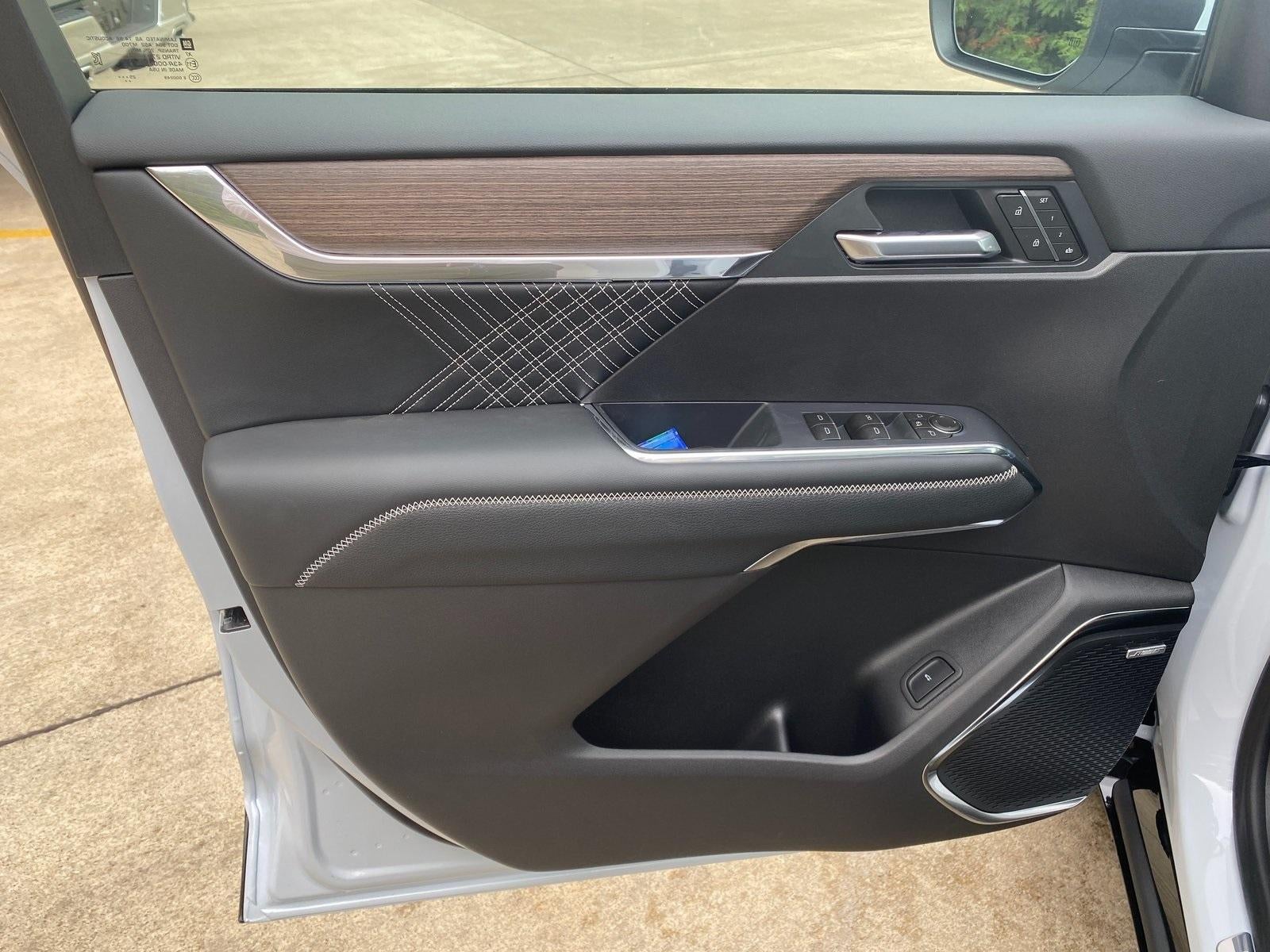 2026 GMC Acadia AWD Denali