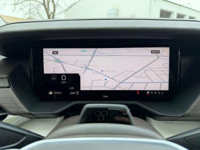 2026 GMC Acadia AWD Denali