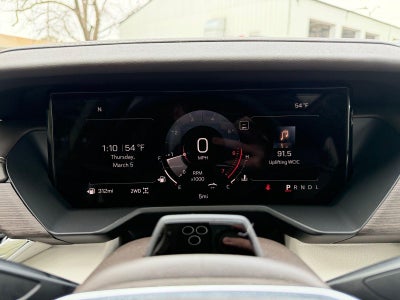 2026 GMC Acadia AWD Denali