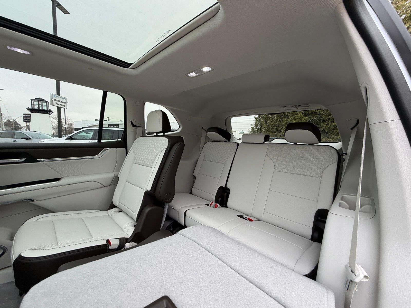 2026 GMC Acadia AWD Denali